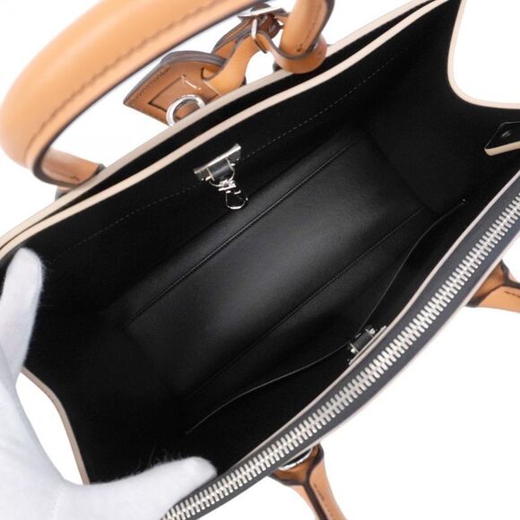 Louis Vuitton Handbag World Tour Collection City Steamer MM M43080 Black - Picture 4 of 10